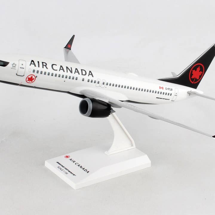SKYMARKS AIR CANADA 737MAX8 1/130 for wholesale by Daron Worldwide Trading