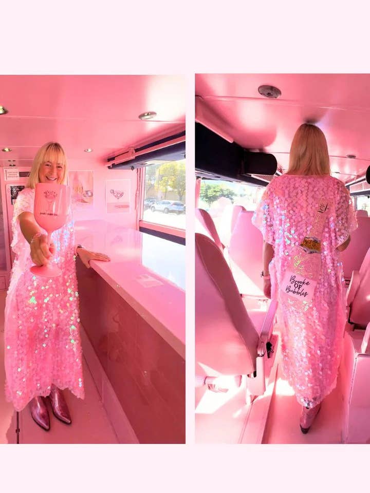 Brooke Of Bubbles: Rosa kaftanklänning med paljetter för wholesale av BuddyLove