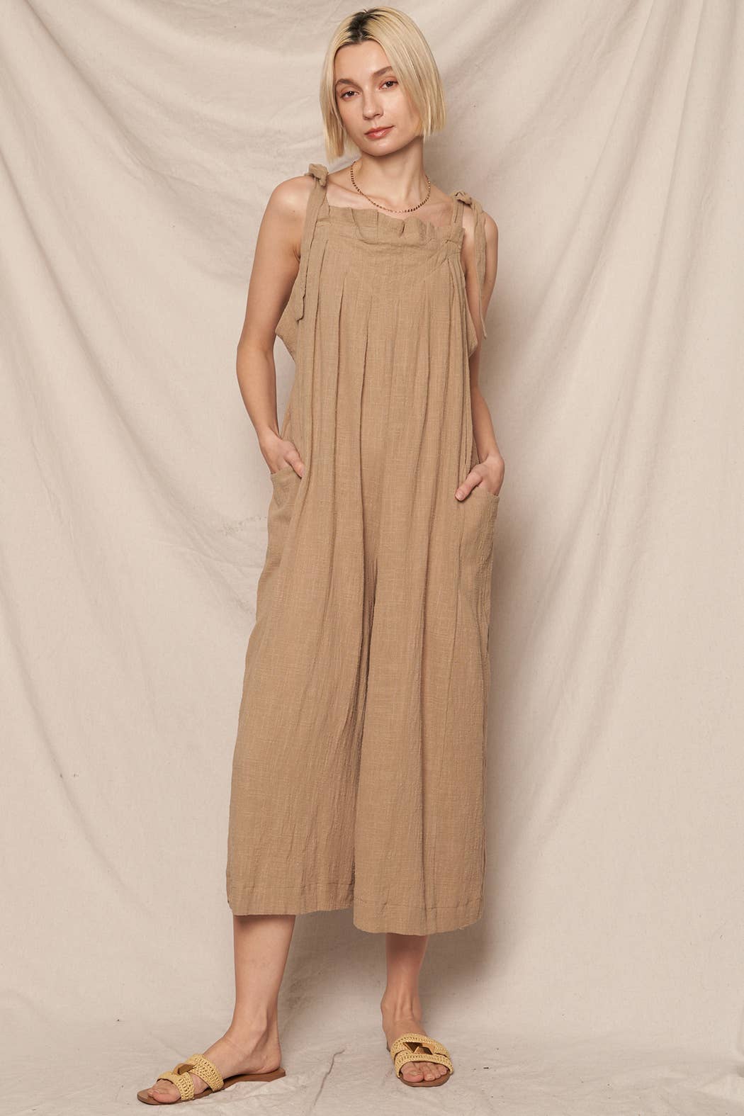 En Crème - Wholesale Jumpsuit - Women's - Ruched Neck Shoulder Tie Loose Fit Jumpsuit11