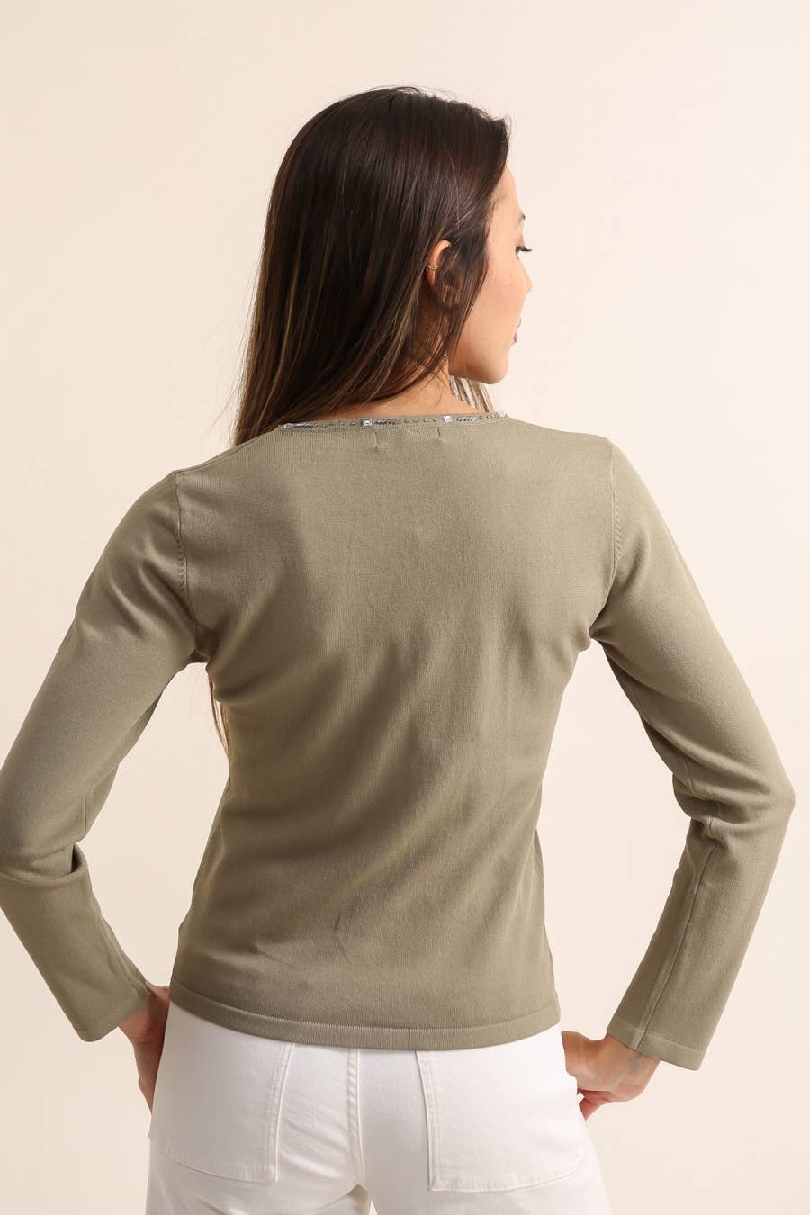 CHOKLATE PARIS - Vente Haut en maille – femme - Maille col V détails perles au col - 21377