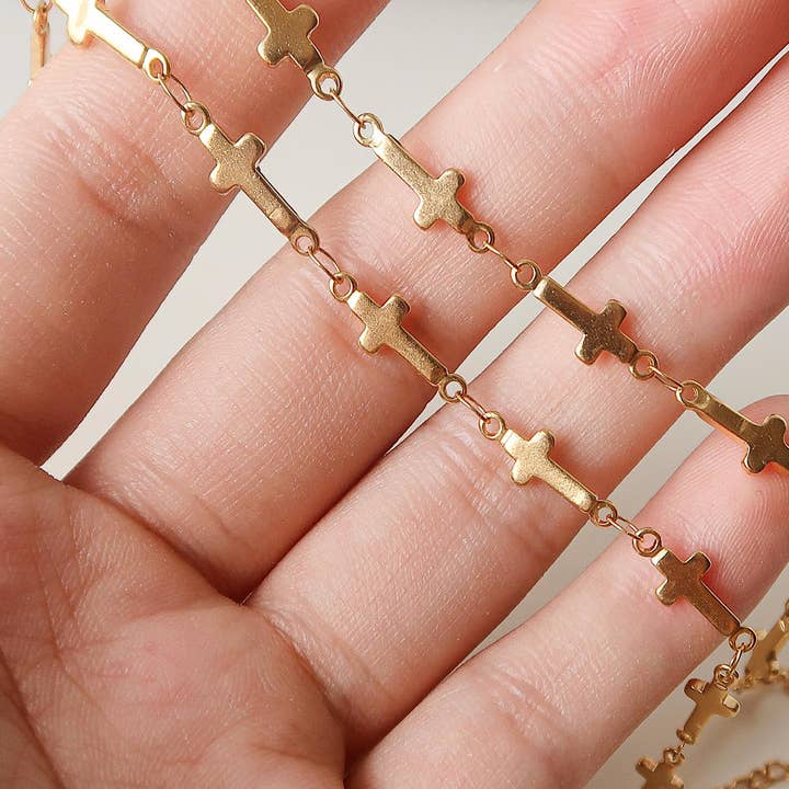 Ouro amarelo Gargantilha cruzada sem manchamento Dilara Ouro 18K para venda a revendedores na Faire3