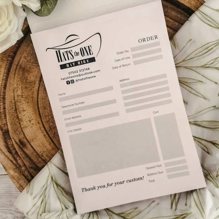 SR Creative Studio - Wholesale Visitekaartjeshouder - Op maat gemaakt merk schoonheidsbedrijf factuur- en ontvangstboek