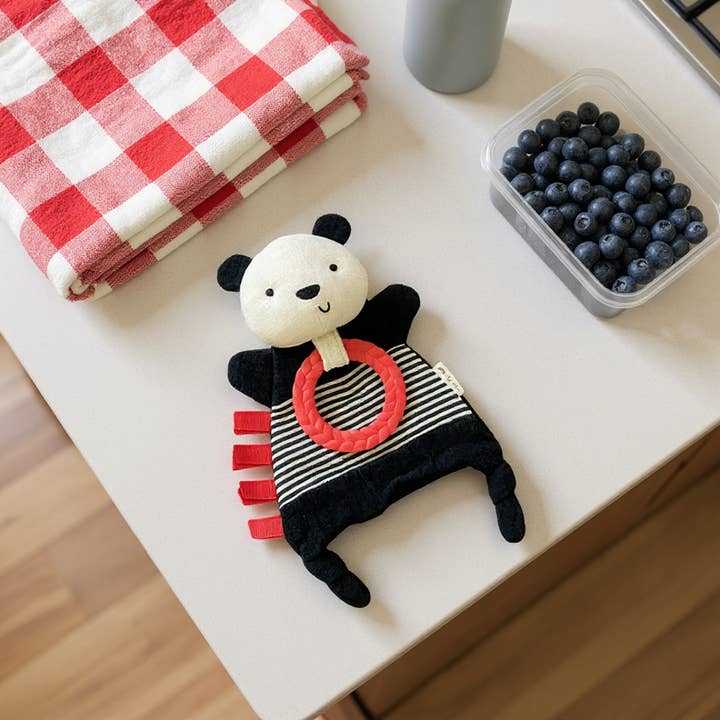 Itzy Ritzy Canada - Wholesale Crinkle Tag Toy - Baby - Bitzy Crinkle™ Sensory Toy With Teether21