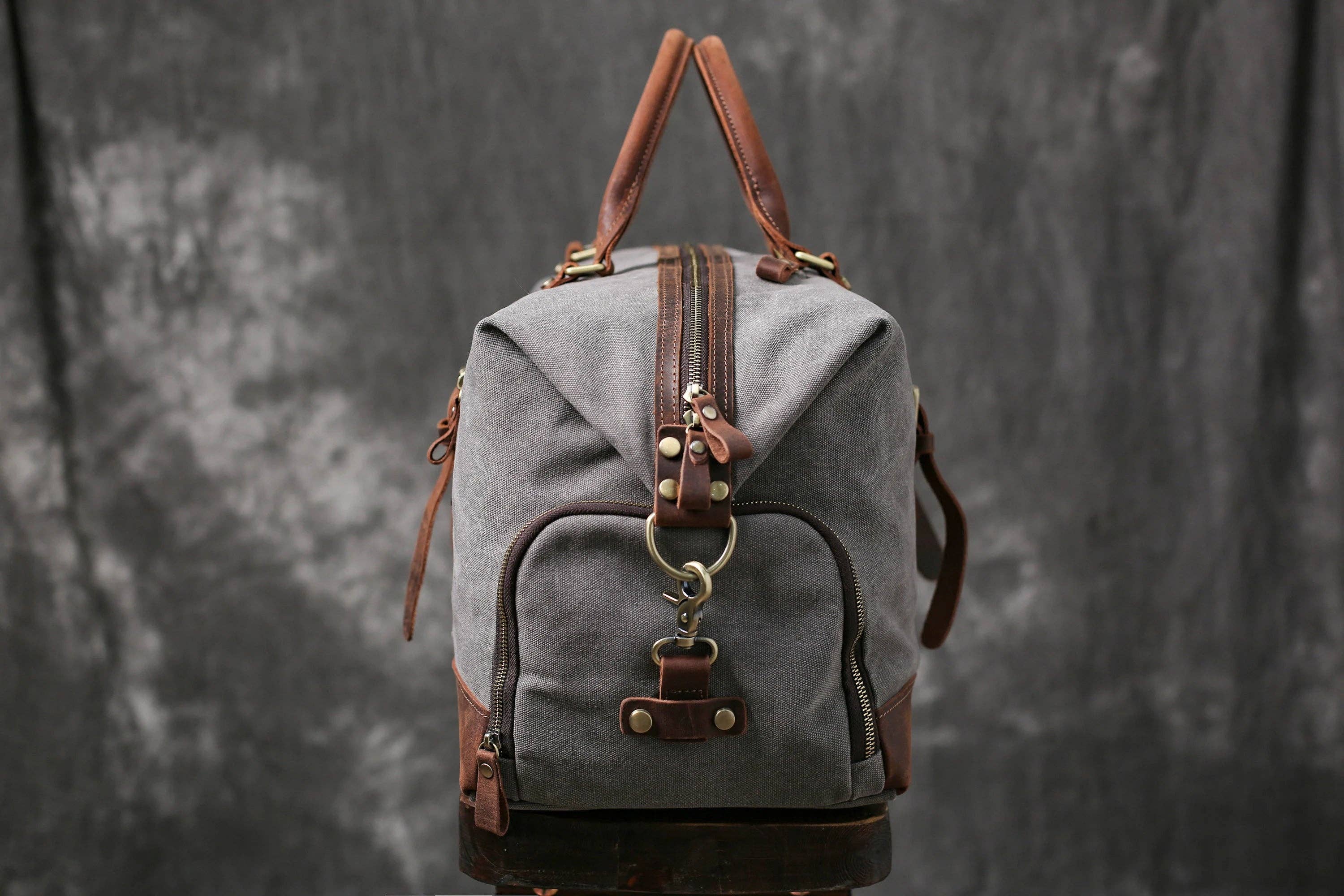 RockCow Leather Studio - Wholesale Weekender Bag - Unisex - Personalized Canvas Duffel Bag, Waterproof Canvas Leather Weekend bag with Shoes Compartment for Men Women7