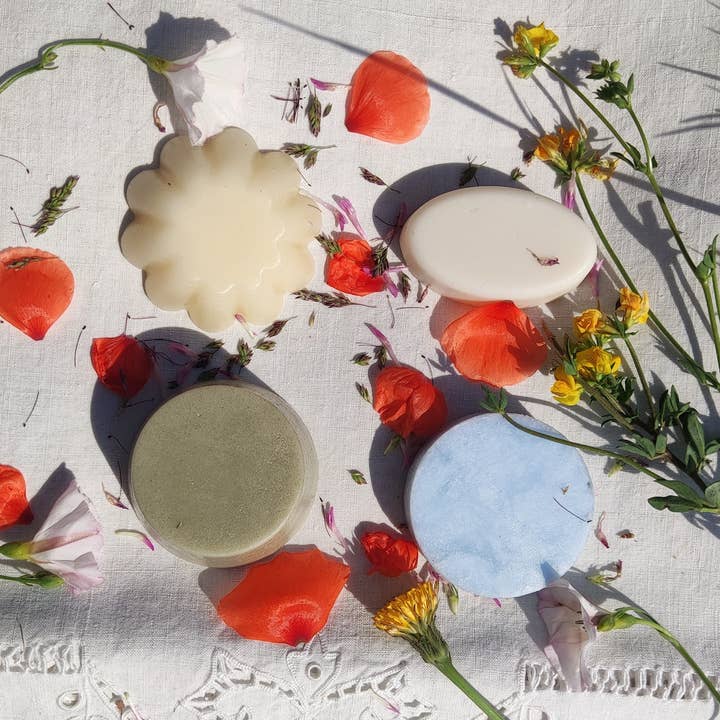 We Inspire Beauty - Wholesale Shampoo Puck/Solid Shampoo - Travel kit shampoo + conditioner + shower gel + facial cleanser2