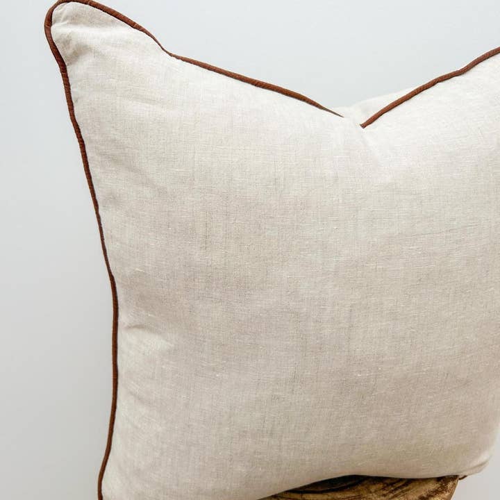 Mama and Tochter - Wholesale Throw Pillow Cover - Linen Cushion Cover with Piped Edge - Natural with Coffee Pi