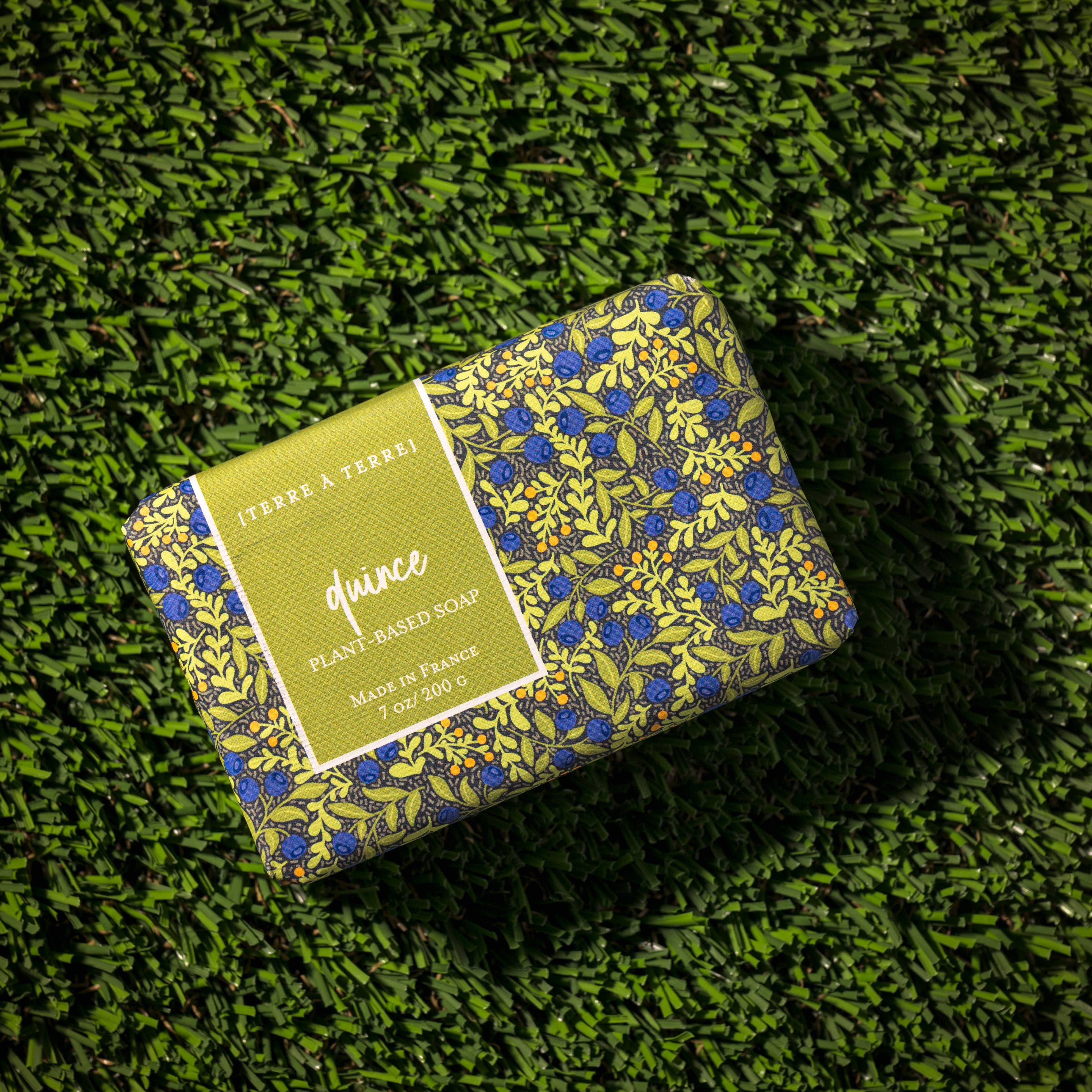 Ton Savon Inc - Wholesale Bar Soap - TAT Holiday Petite Fleur 200g Soap - Quince1