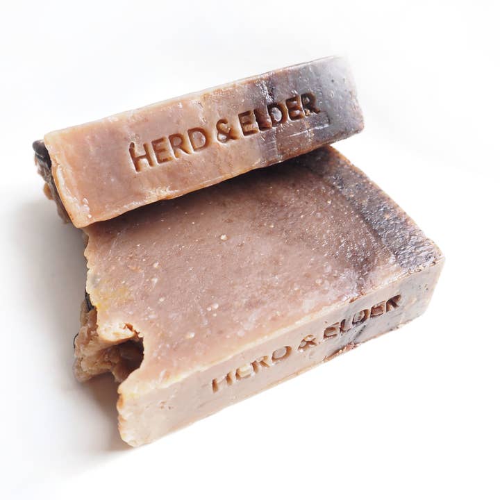 Herd & Elder, 105g Vanilla Latte, Goat Milk luxury soap.
for wholesale by Herd & Elder