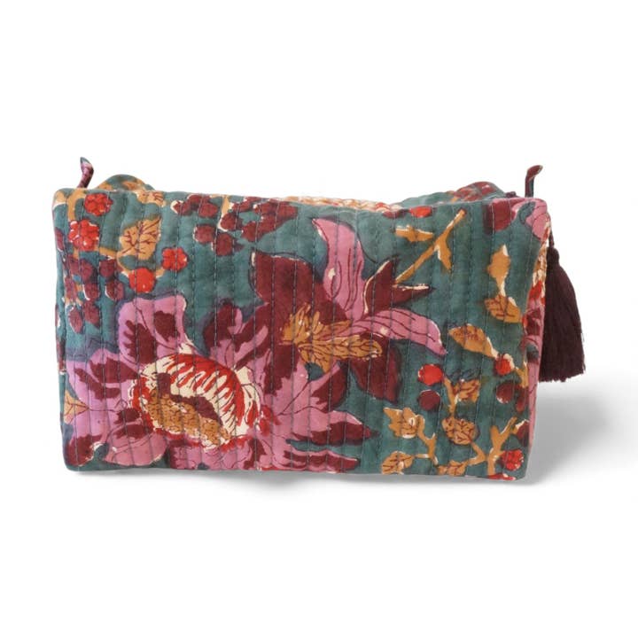 Printed cotton toiletry bag No. 97 for wholesale by Claire Beaugrand
