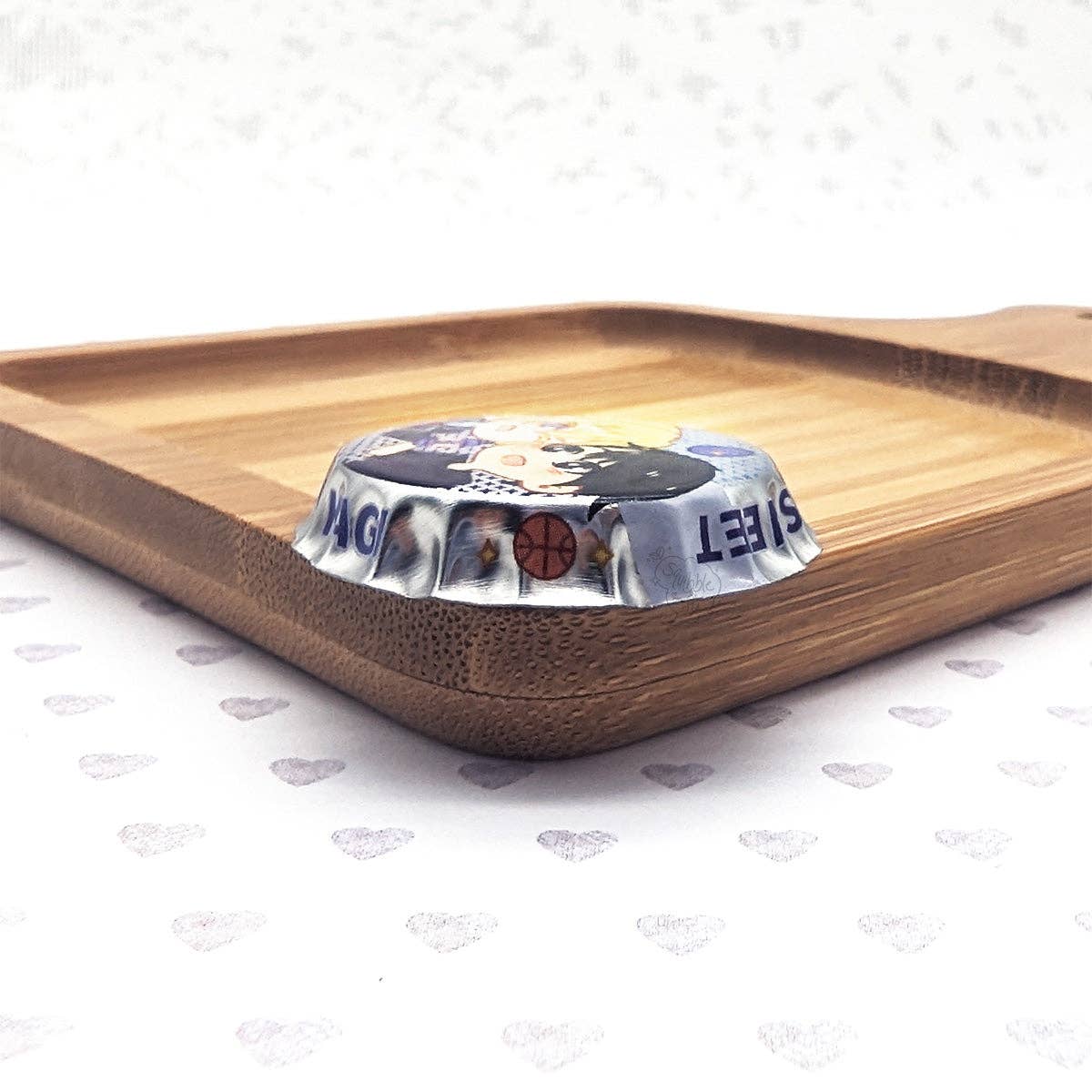 squibblefu - Wholesale Lapel Pin/Button - Pocari Sweet | Hirano to Kagiura | Bottle Cap Pin-back Button18