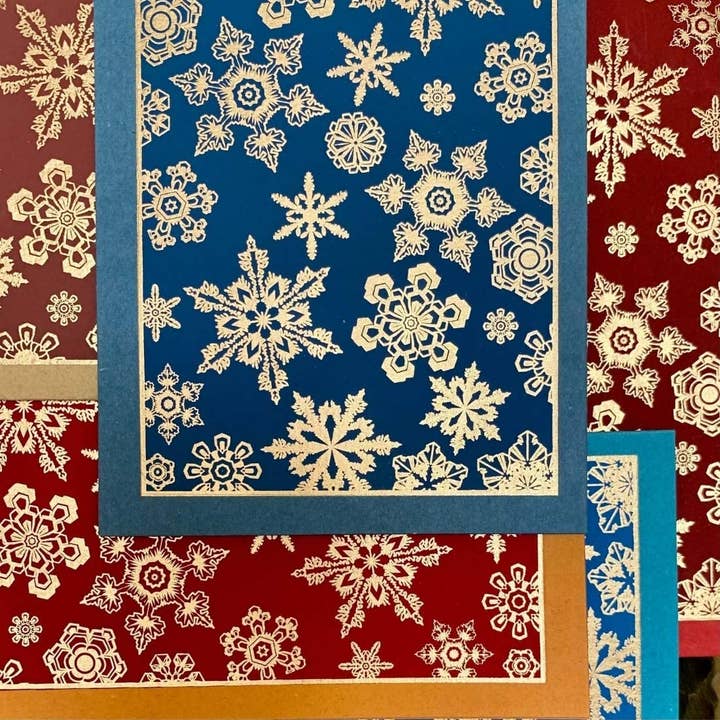 Snowflakes - Set of 5 Handmade Paper Greeting Cards for wholesale by Bombay Paper