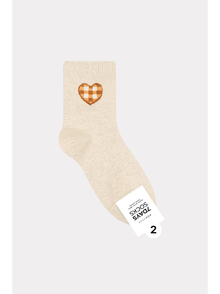 7DAYSSOCKS - Wholesale Socks - Women's - Women's Crew Heart Check Socks - Made in Korea1