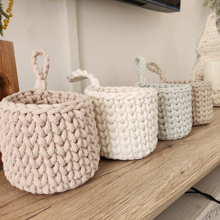 Naturalmarjory - Wholesale Basket - Hanging hook storage basket