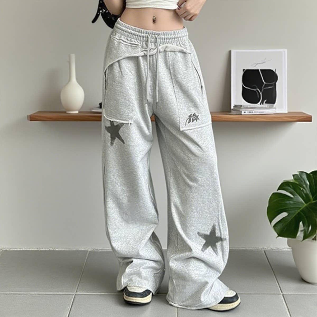 GRIS CLAIR Pantalon de sport tricoté à jambes larges et amples en vente sur Faire0