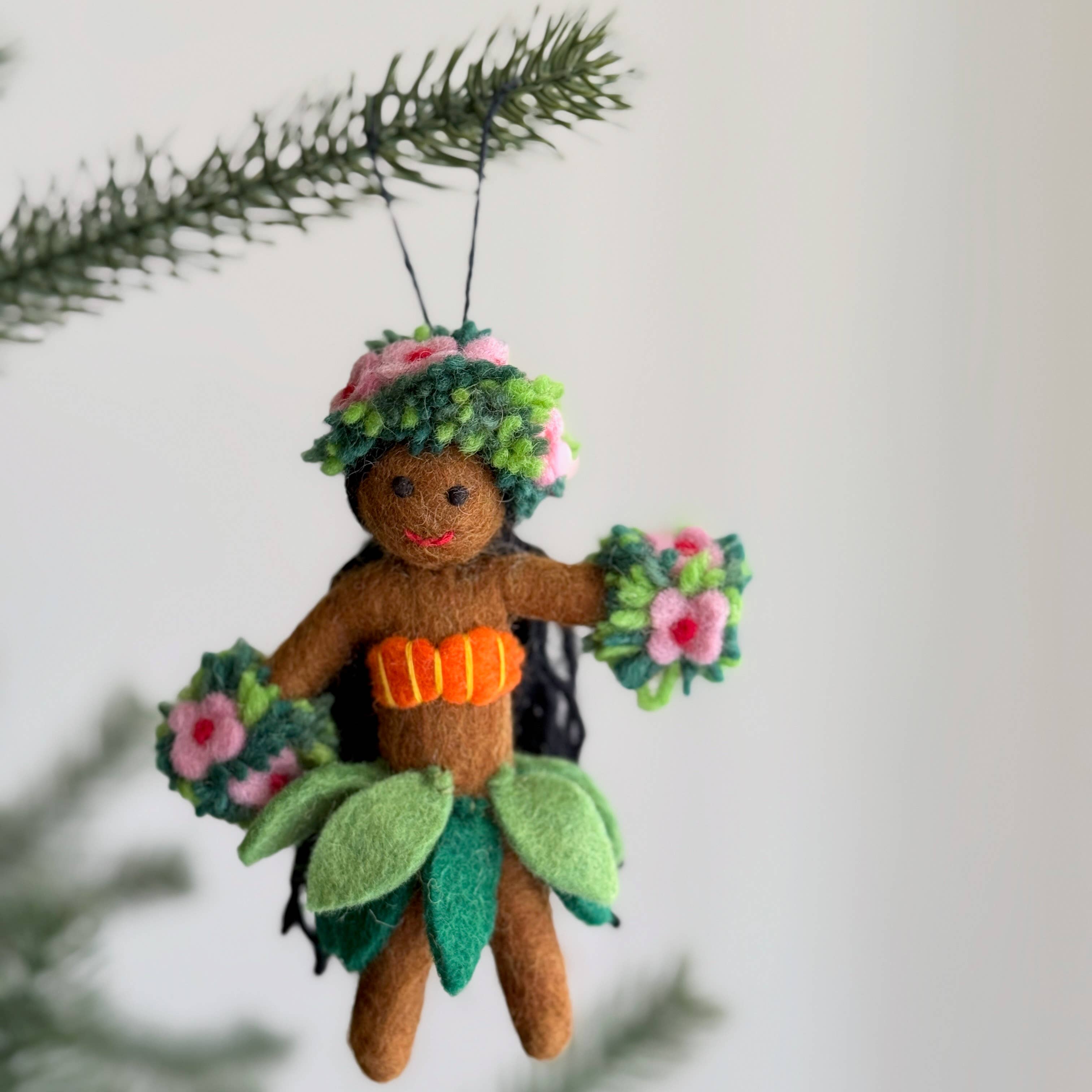 Ganapati - Wholesale Ornament - Vilten ornament - Hawaii Hula Girl2