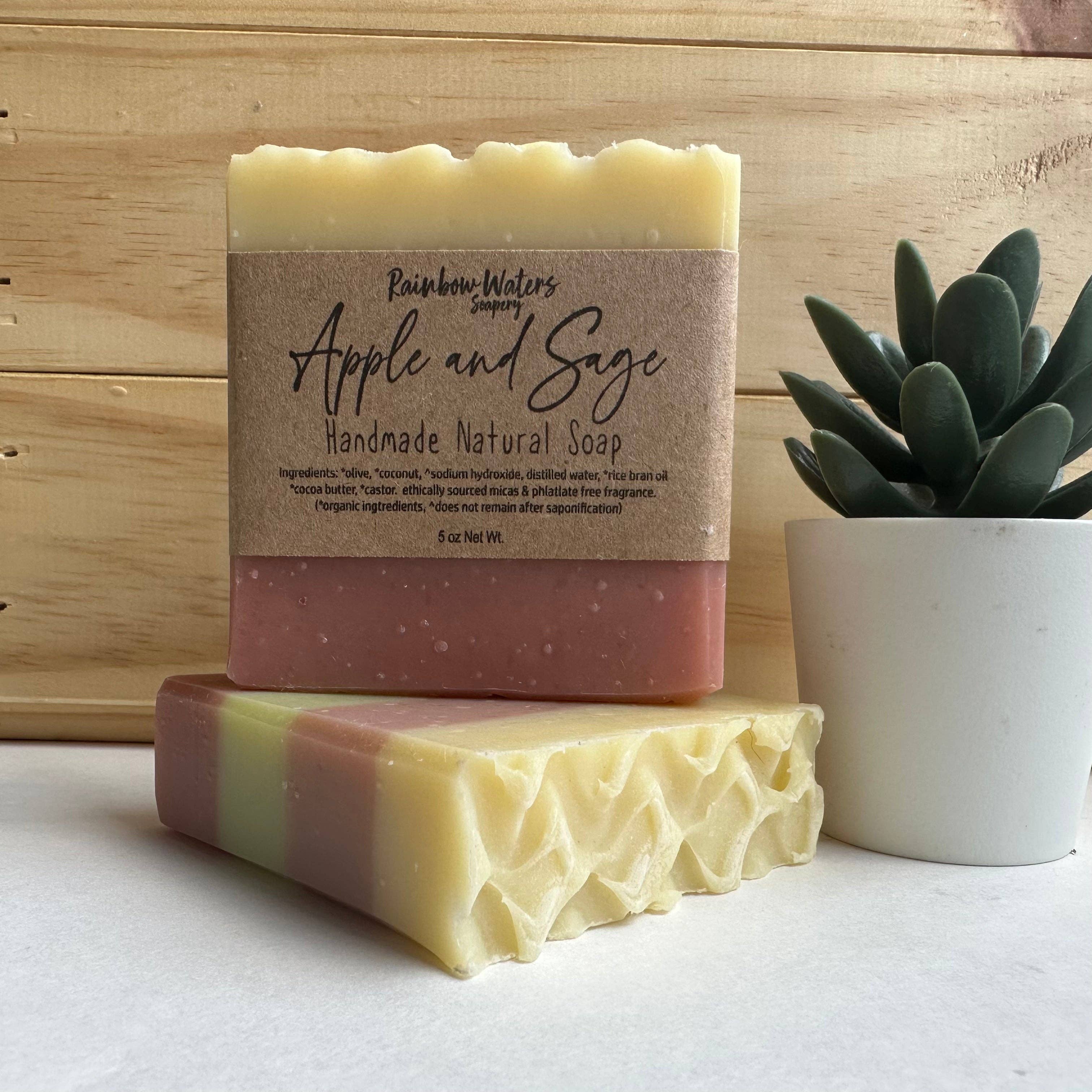 Rainbow Waters - Wholesale Zeepblok - Appel en salie | Handgemaakte zeep voor handen en lichaam | Fall Col2