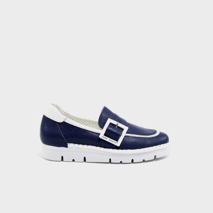 Eva moccasin in bicolor navy leather for wholesale by Jose Saenz