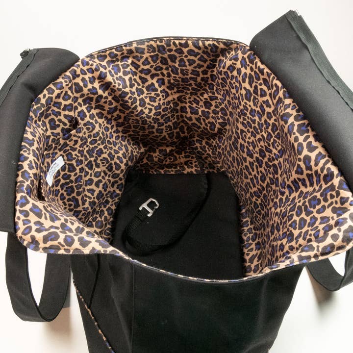 woof & wiggle - Wholesale Pet Carrier - Dog - Oh La La Leo dog bag8