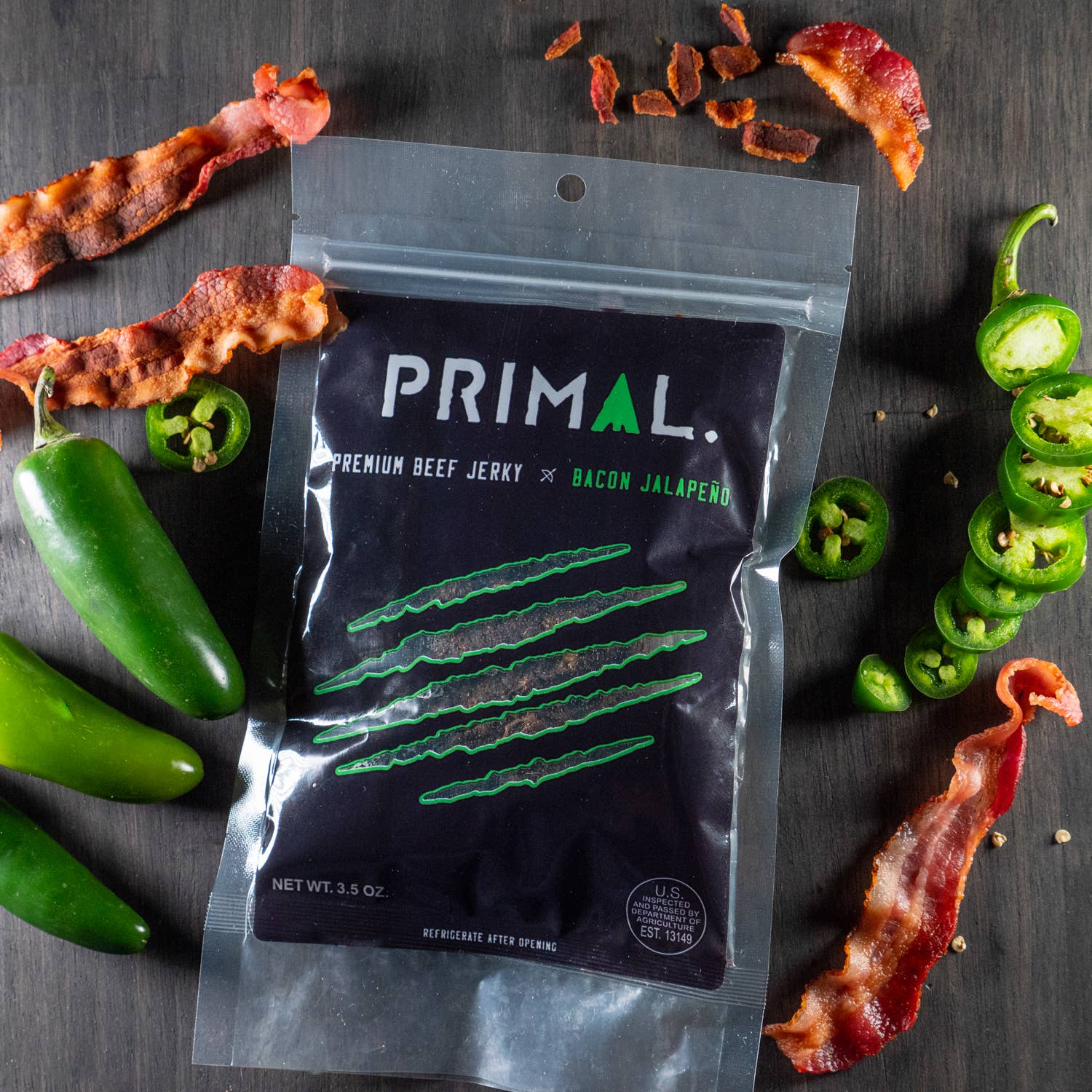 Primal Jerky - Wholesale Jerky - Primal Bacon/Jalapeno Beef Jerky 3.5oz2