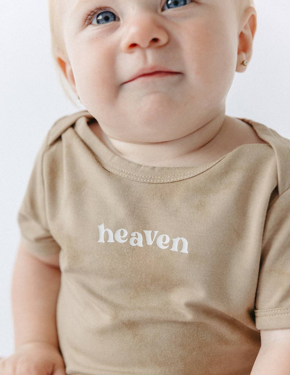 Elevated Faith – Bodysuit - Bebé por atacado – Heaven Onesie1