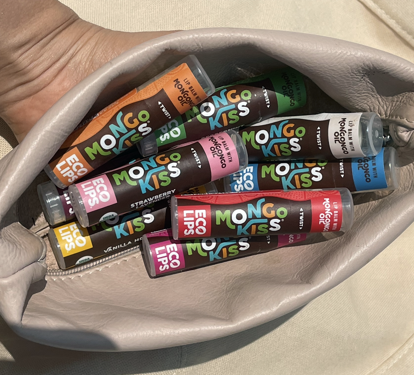 Eco Lips & Bug Soother - Wholesale Lip Balm - Mongo Kiss Lip Balm 15-count display7