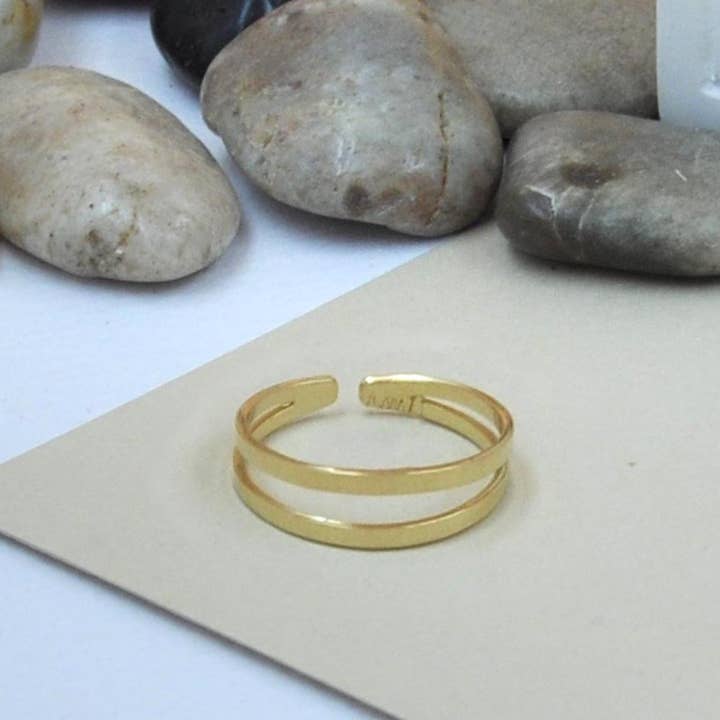 Anello Doppio Placcato Oro per la vendita all'ingrosso da parte di Lili B