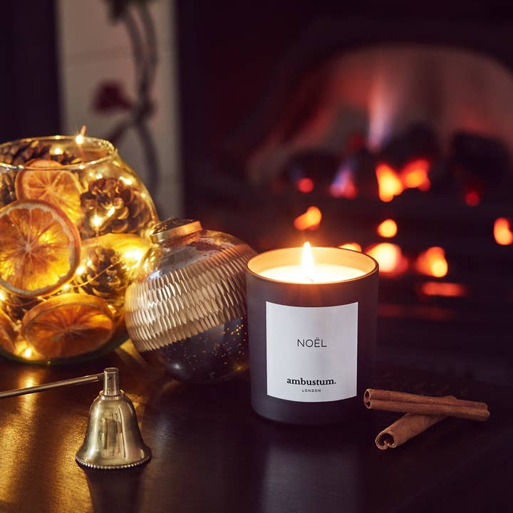Noël Candle for wholesale by ambustum