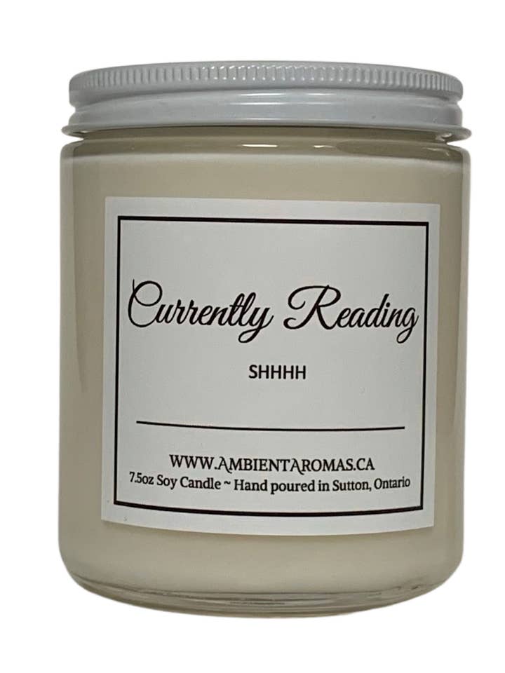 En train de lire - SHHHH. Bougie de soja pour la vente par Ambient Aromas