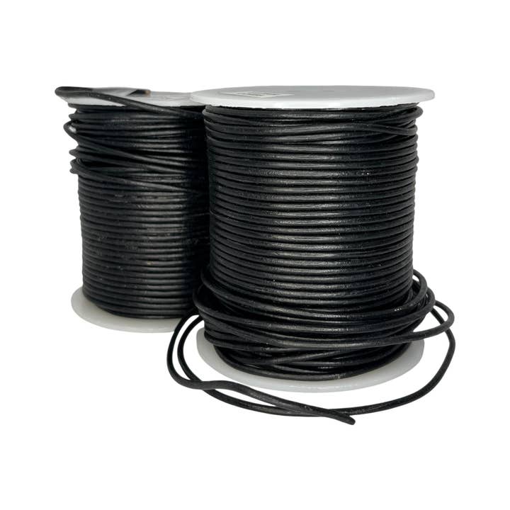 Sun Enterprises B.V. - Wholesale Craft Supplies - Round Leather Cord - 3mm - Black1