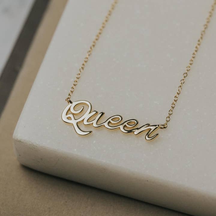 Spitfire Girl - Wholesale Pendant/Charm Necklace - Queen Gold Necklace1