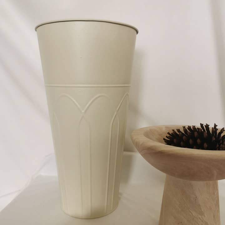 Casa Style - Wholesale Bucket/pail - Creamy Round Tin Bucket