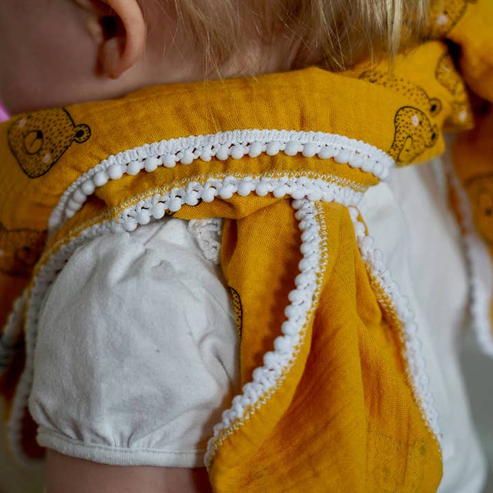 Nuschi *bear face* mustard yellow for wholesale by ATELIER EINMALIG