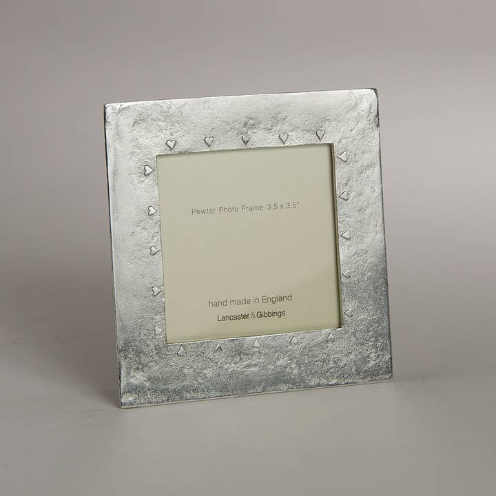 Lancaster and Gibbings - Wholesale Picture Frame - Hearts Hand Cast Pewter Photo Frame