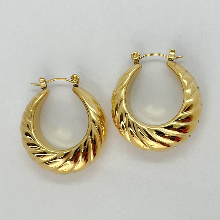 MEENES HOOPS för wholesale av Suncova Jewellery