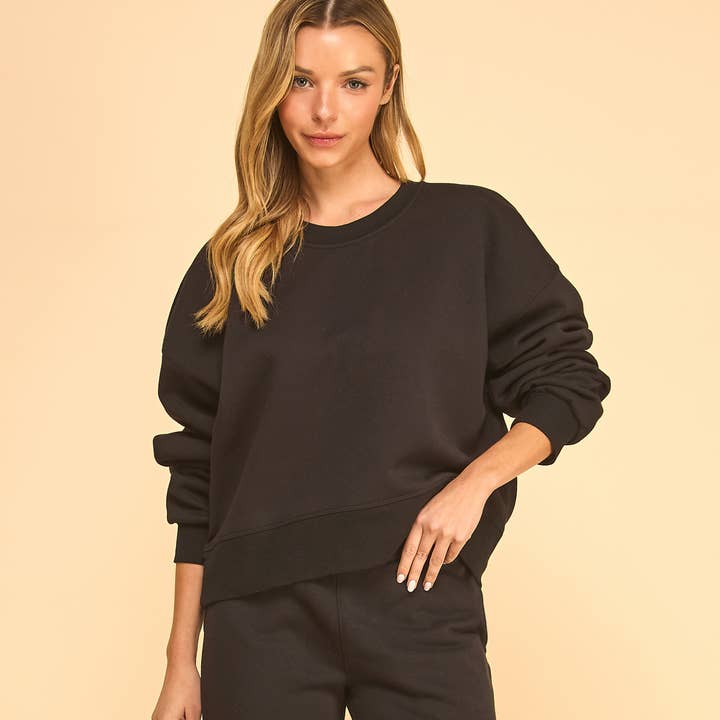 FREEZIA - Wholesale Sweatshirt - Women's - SUPER SOFT FLEECE CREW NECK CROPPED SWEATSHIRT-FZ000719