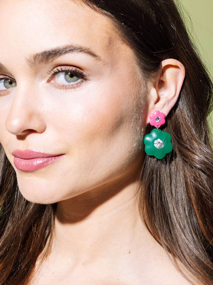 Gocce di fiori smaltate Colorblock per la vendita all'ingrosso da parte di Hello Edie