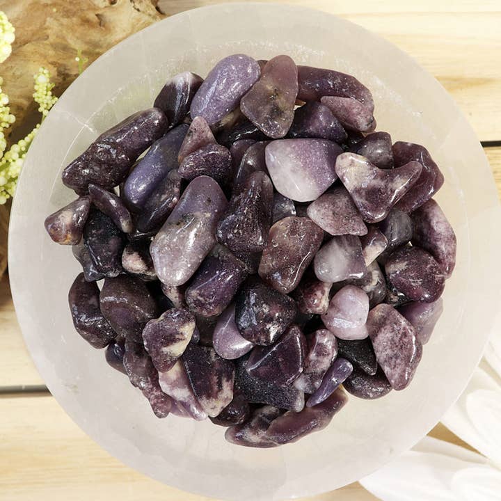 Pierres roulées en lépidolite de 1 lb - Cristaux roulés pour la vente par Natures Artifacts Inc