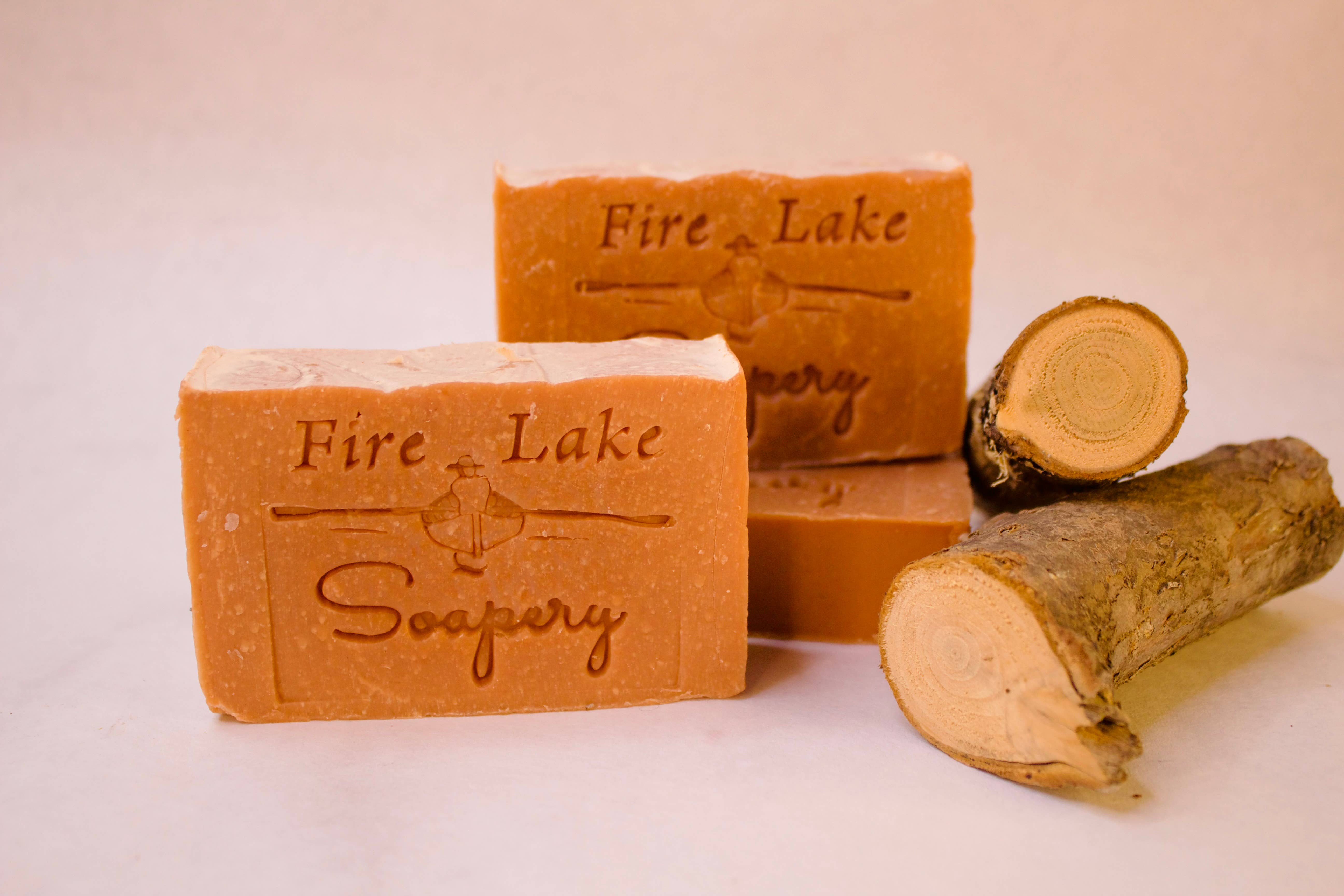 Fire Lake Soapery - Vente Pains de savon - Savon en bois de cèdre1