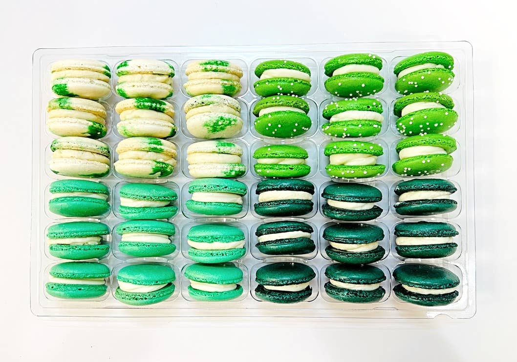 macaron centrale - Wholesale Cookie - Green Vibe: A Flavorful Quartet of French Macarons 3
