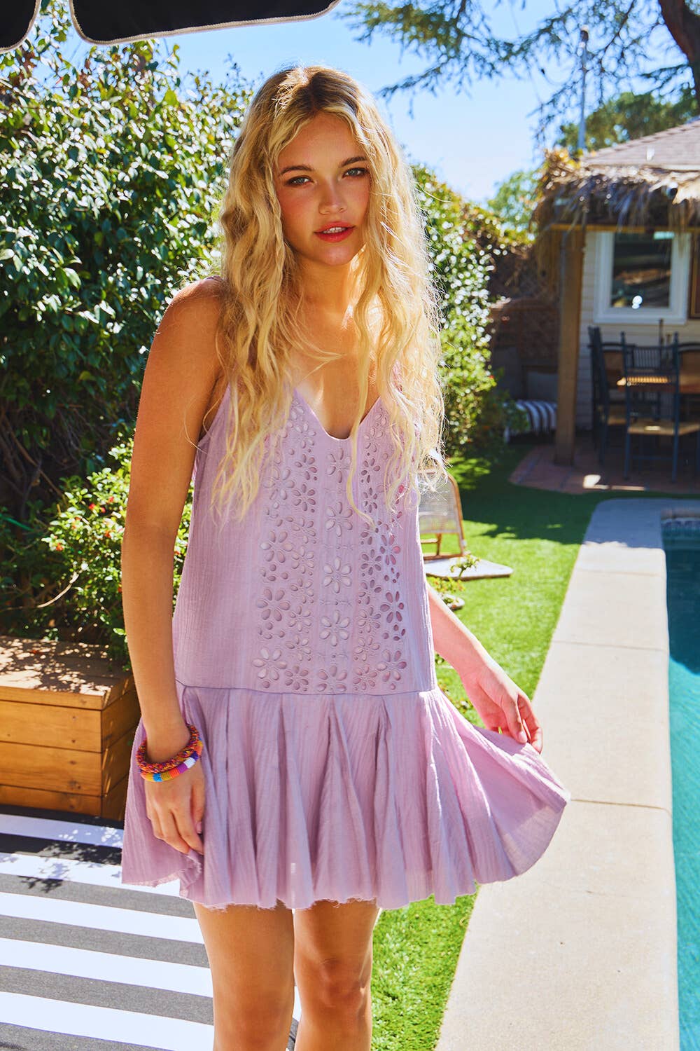 Lavande ID4290 Robe nuisette à taille basse en dentelle contrastante en vente sur Faire