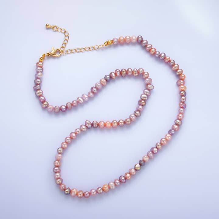 Collier en perles d'eau douce dégradé rose violet 5,5 mm plaqué or 24K 16 pouces | WA-3019 pour la vente par Aim Eternal