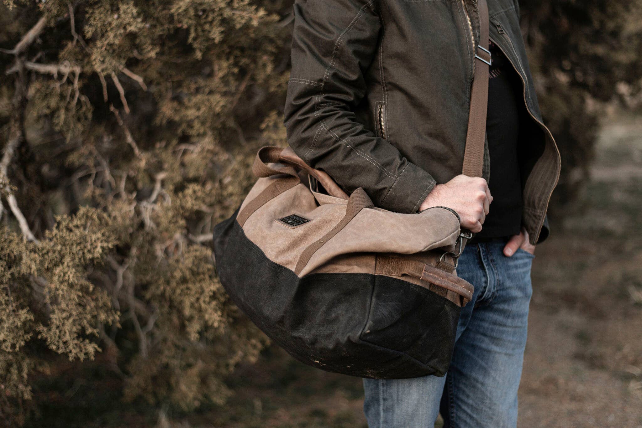 Barebones - Wholesale Weekender Bag - Unisex - Neelum Duffel Bag -Waxed Canvas Bag7