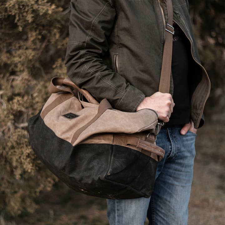 Barebones - Wholesale Weekender Bag - Unisex - Neelum Duffel Bag -Waxed Canvas Bag7