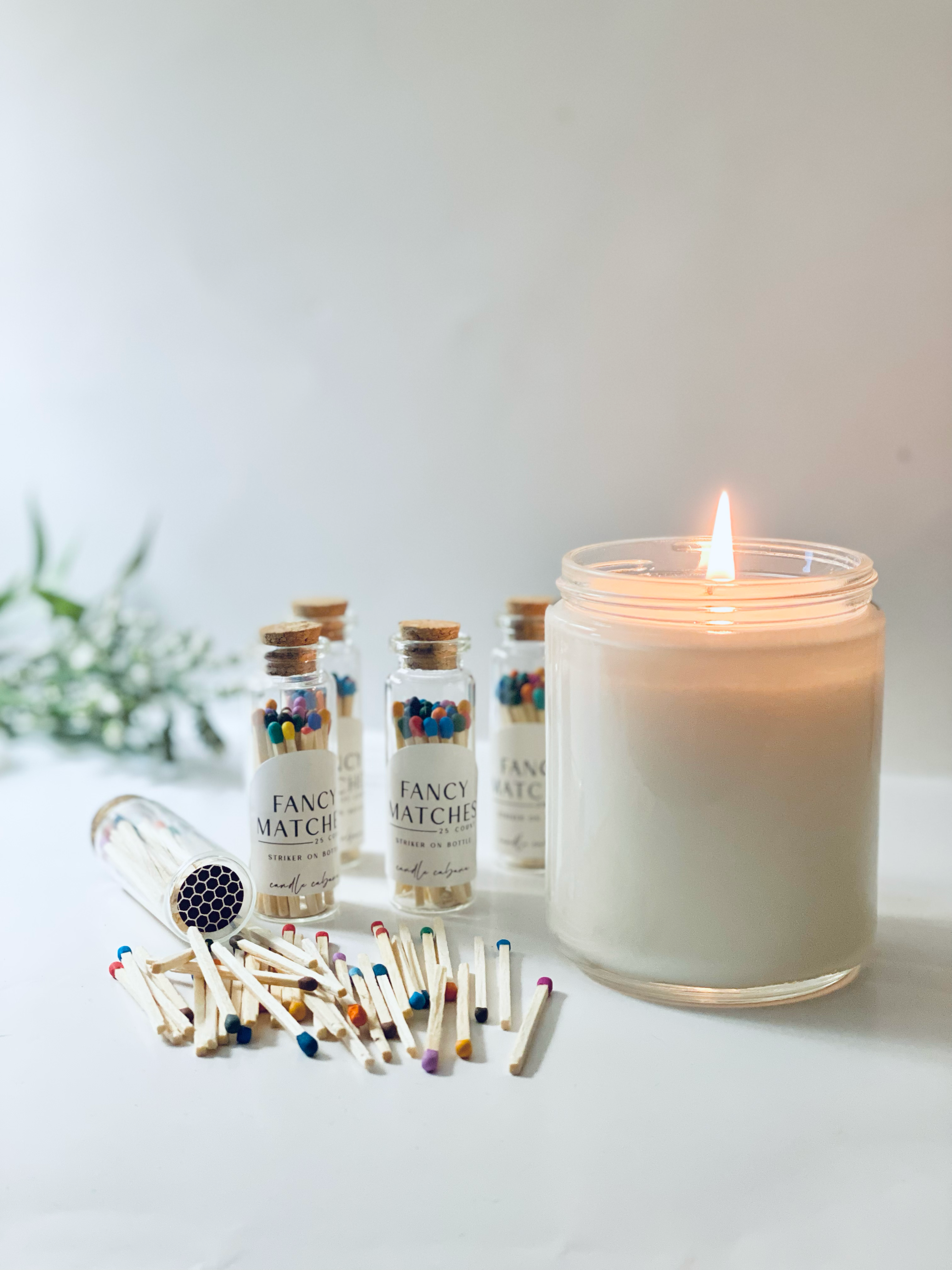 Candle Cabana – wholesale Tändsticka – Färgade tändstickor i glasflaska med korklock - 25 st - Striker6
