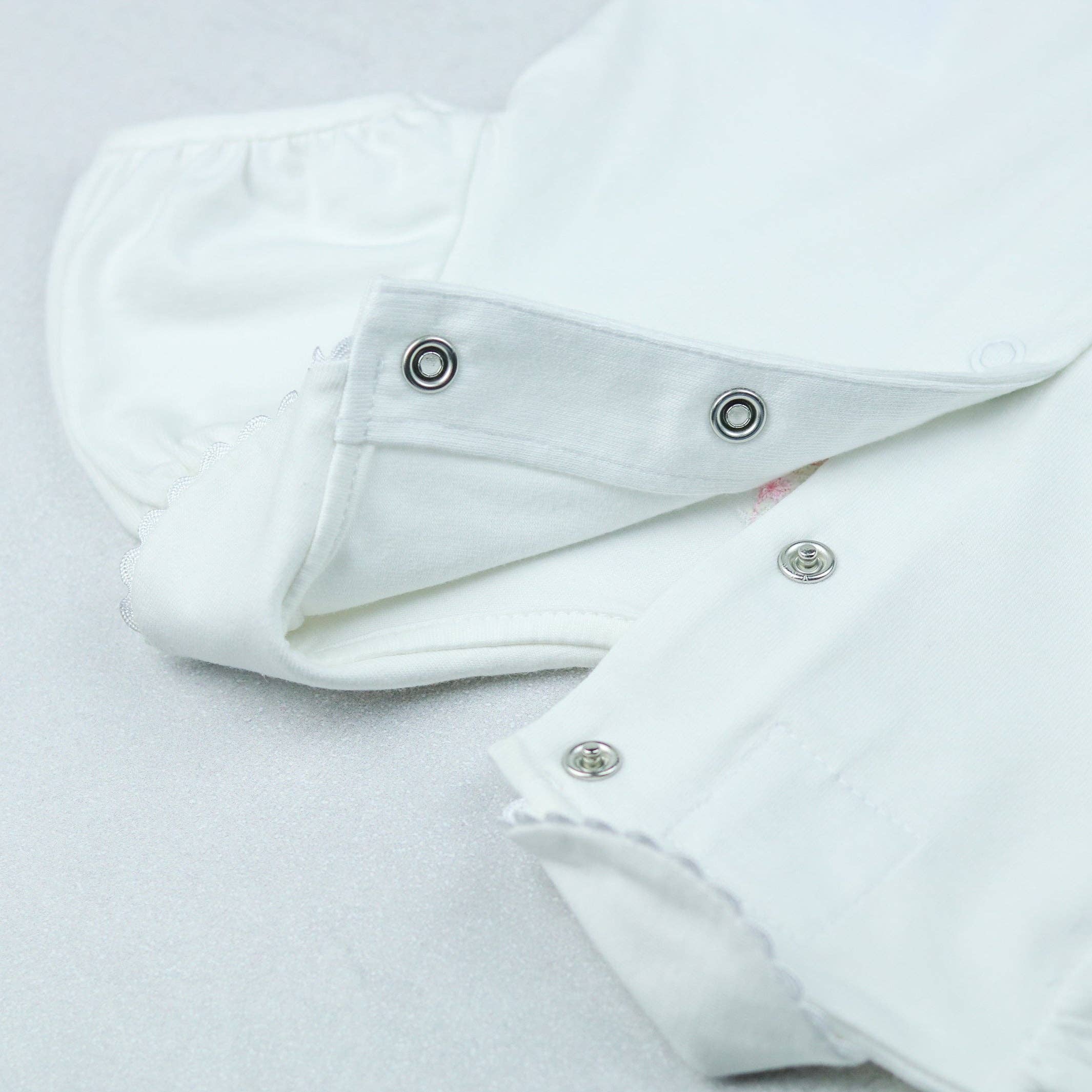 Emile Et Rose - Wholesale Jumpsuit - Baby - Jody White Girls Heart Embroidery Romper6