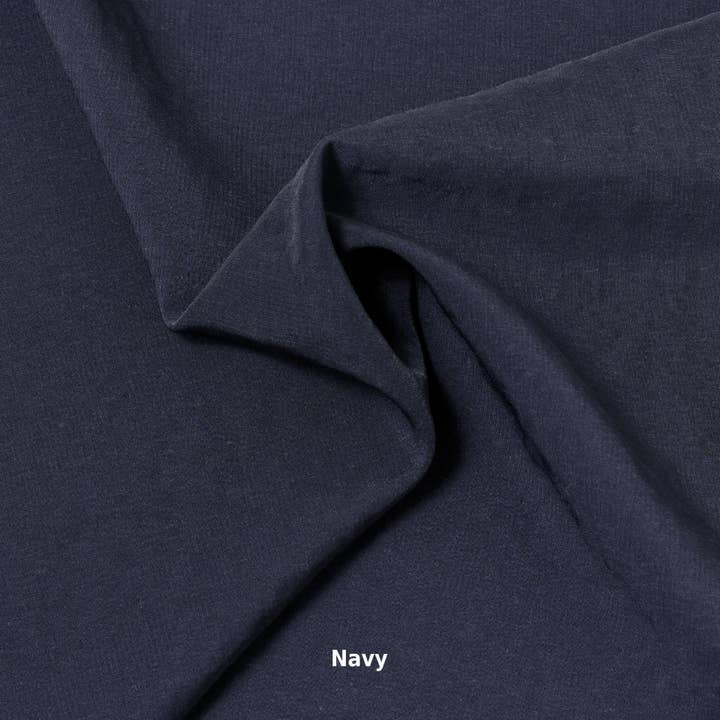 Luftgennemtrængeligt polyesterstof til syprojekter for engroshandel hos BelieveWorks