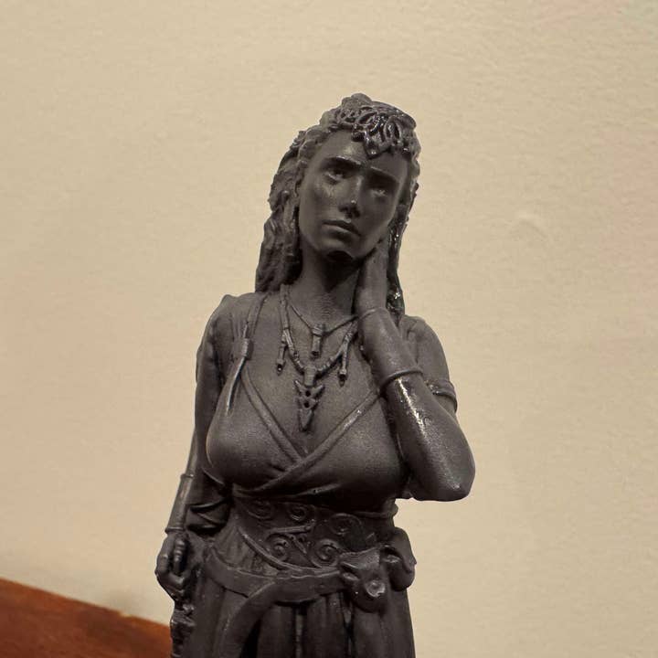 Susan Schomigs Creations - Wholesale Novelty Candle - Freya4