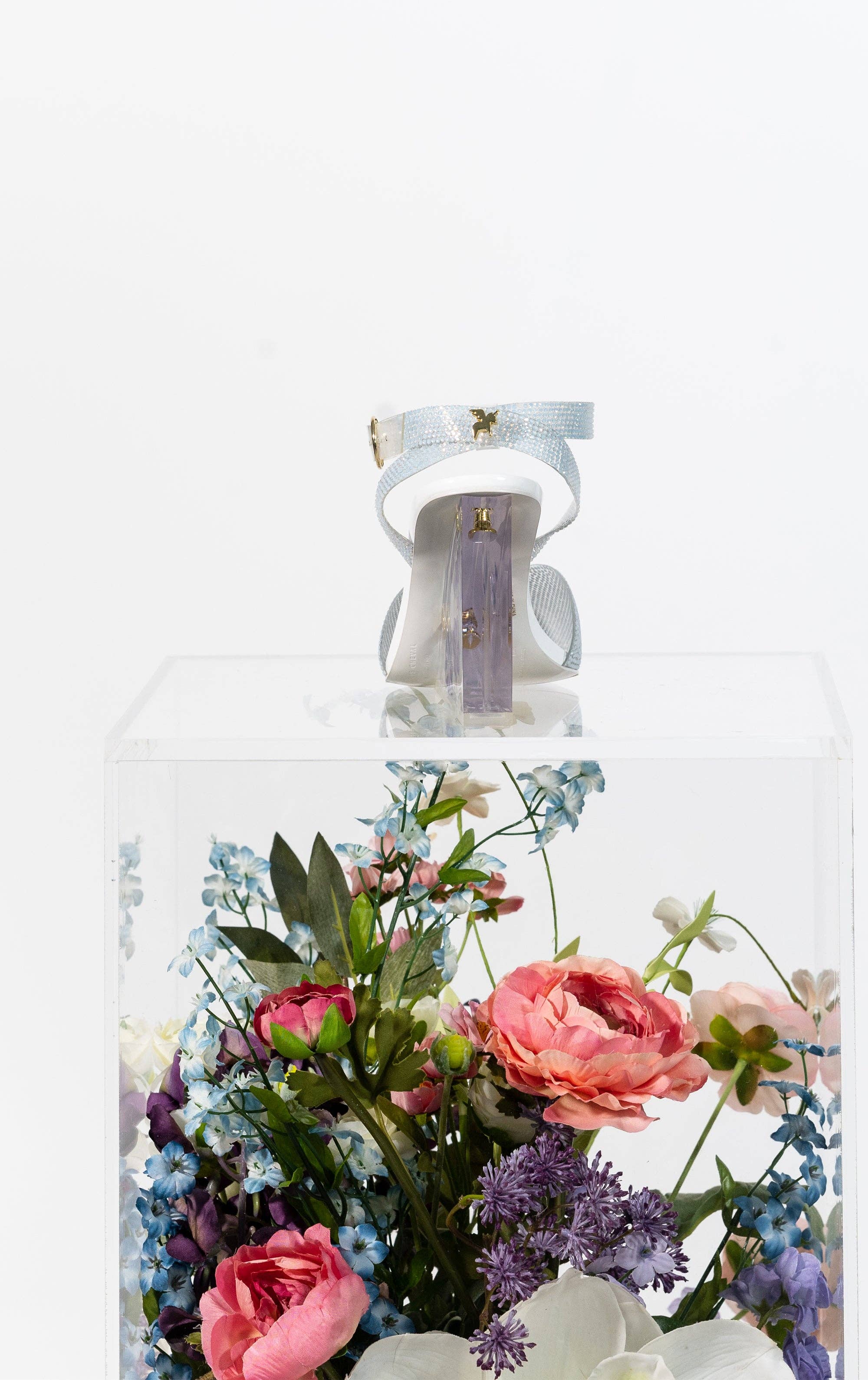 She is Cheval - Wholesale High Heels - Women's - Did my Heart Love, 'Til Now?8