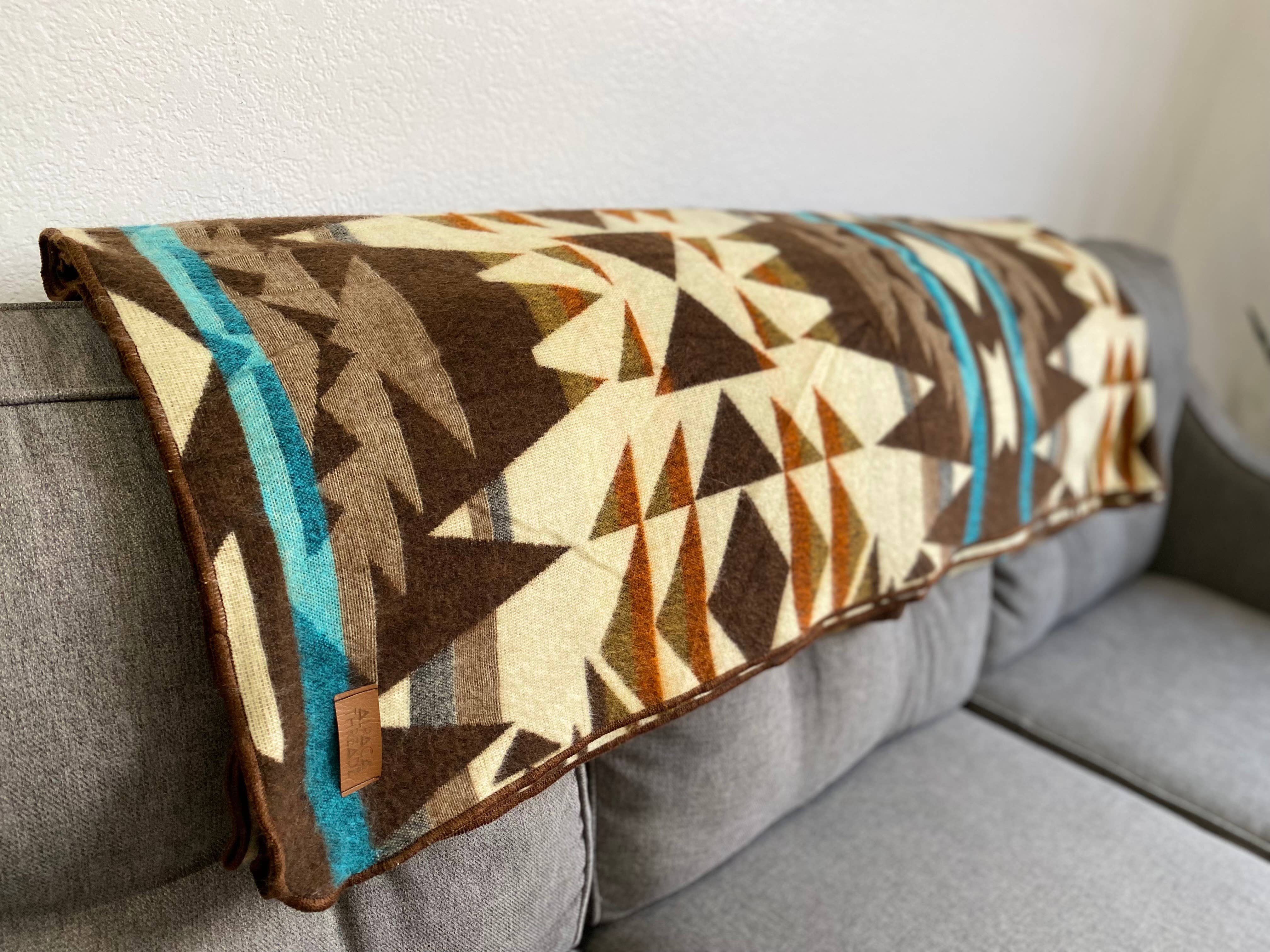 Alpaca Threadz - Wholesale Throw Blanket - Andean Alpaca Wool Blanket - Cowboy1