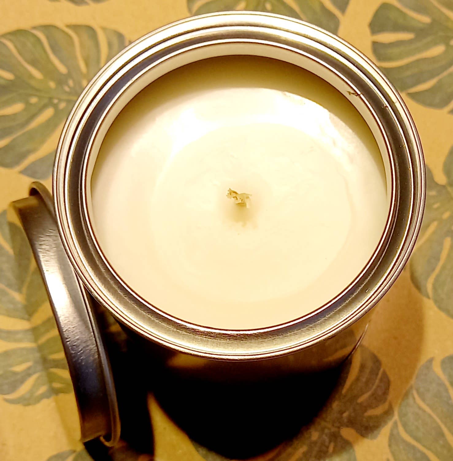 Fred & Lily Home Fragrance & Cosmetics – wholesale Jar/filled candle – Paint Pot Style Scented Candle - White/Private Label 250g1